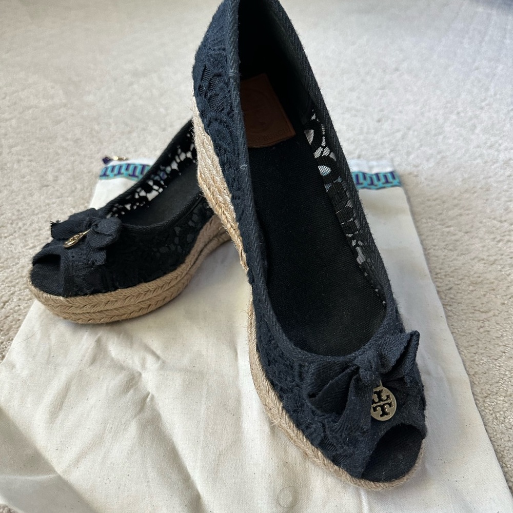 Tory Burch Jackie Espadrille Wedge in Black lace